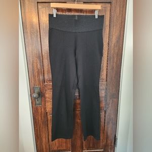 Peter Nygard Straight Slims